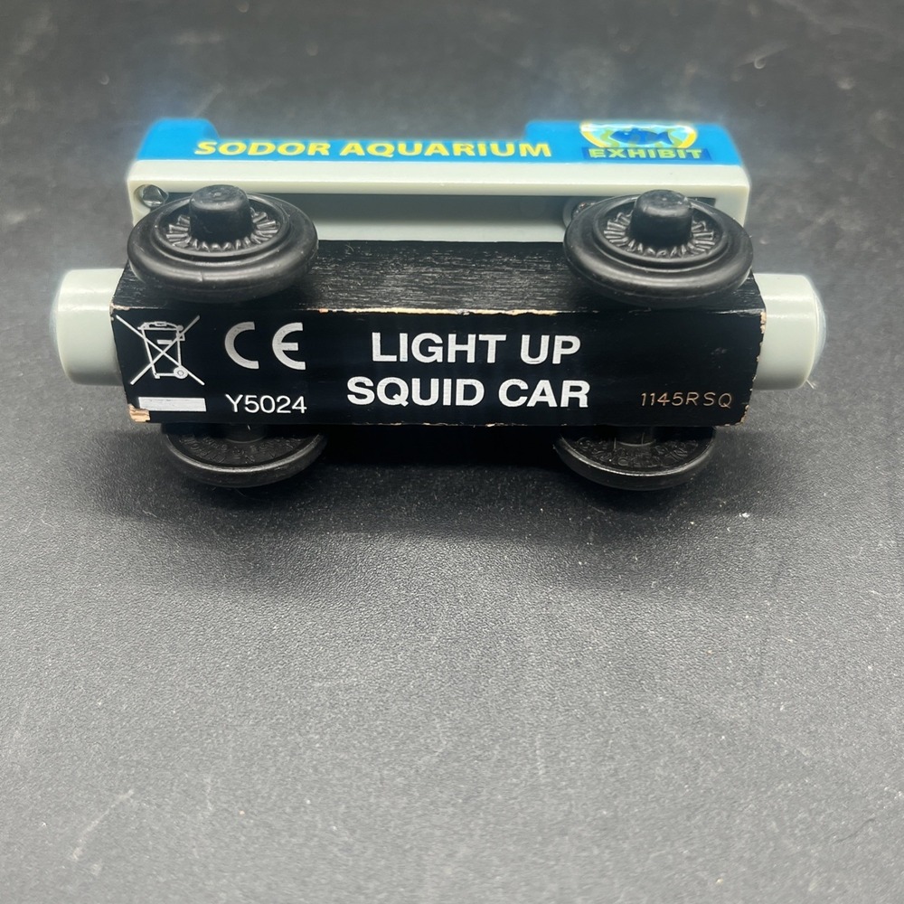 Aquarium Car Light Up Squid Thomas the Train Wooden Railway Tender Tested - Picture 4 of 12